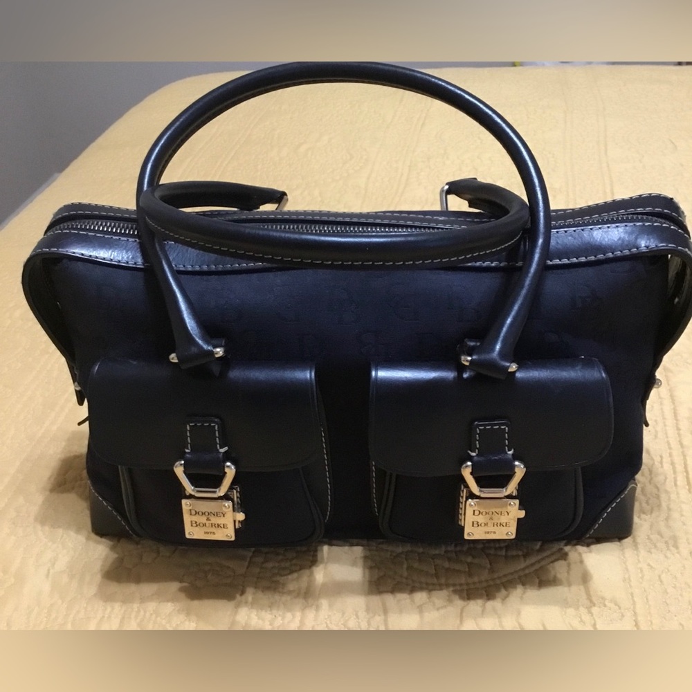 Dooney & Bourke Vintage Handbag - Picture 4 of 9